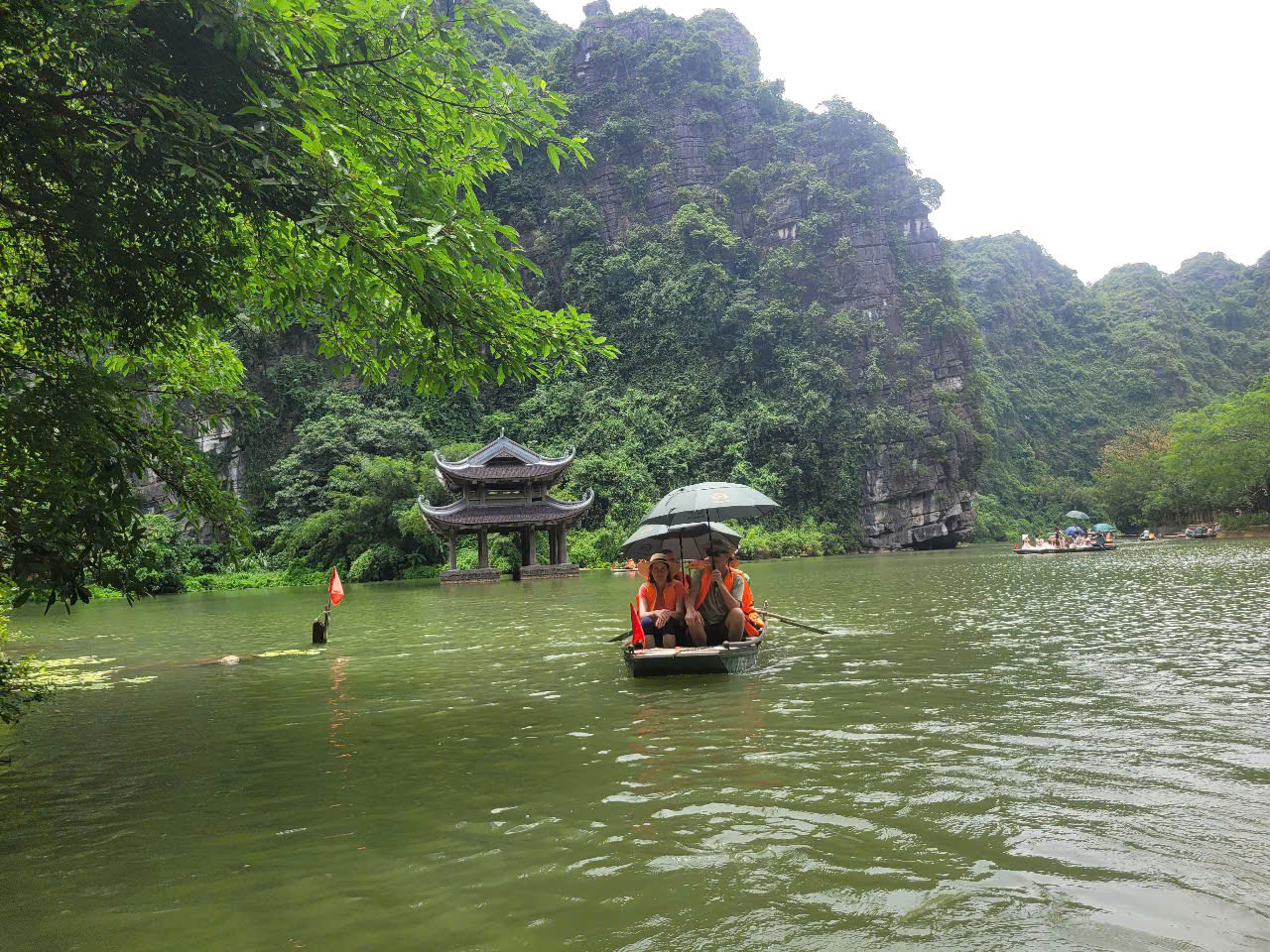 khách sạn 1
